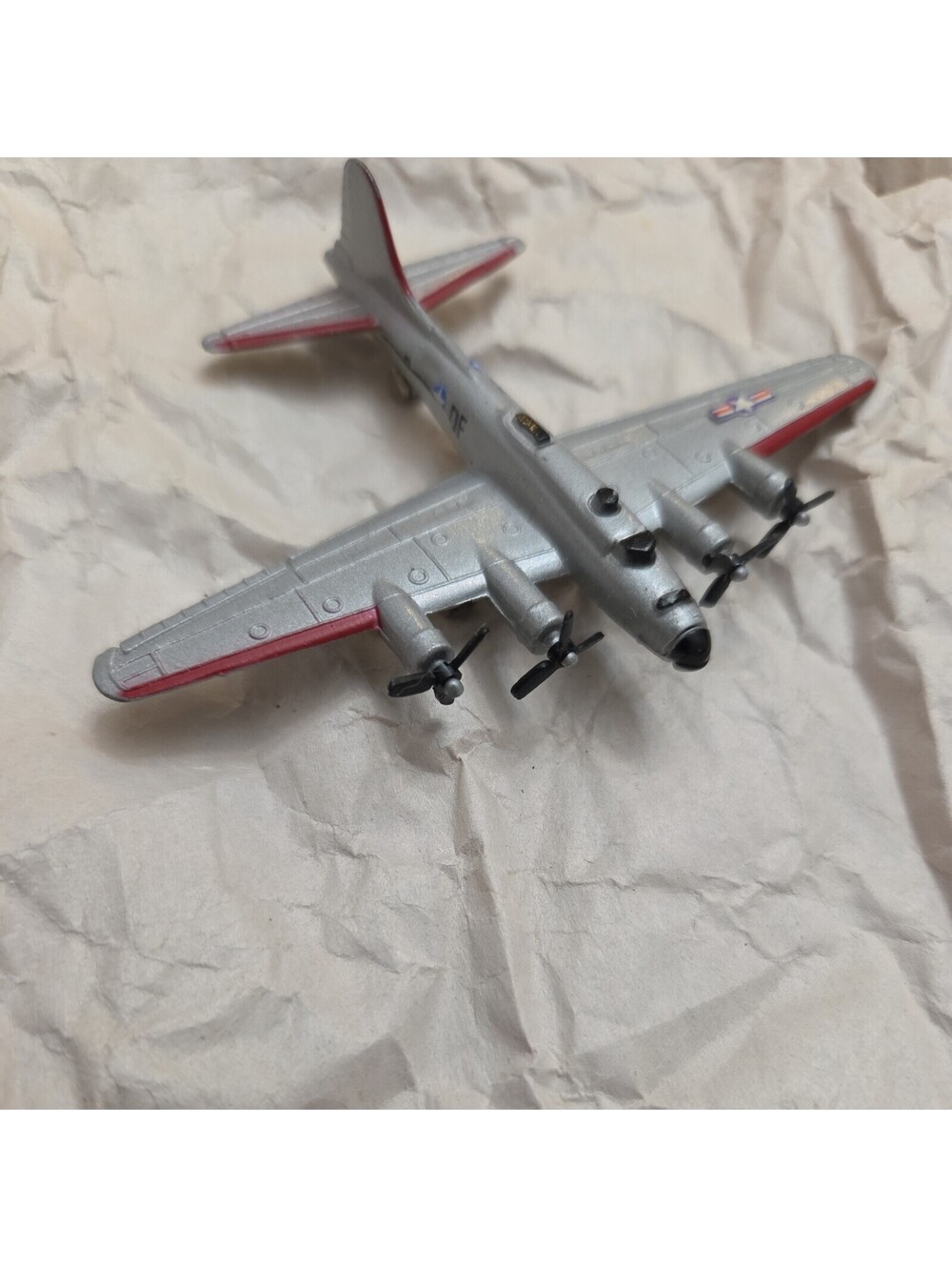VINTAGE BOEING B-17 MEMPHIS BELLE - A159 - DYNA-FLITES 3" DIE-CAST AIRPLANE